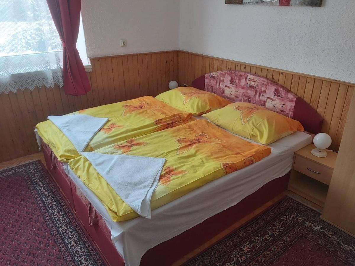 Penzion Fontána Hotel Náměšť nad Oslavou Kültér fotó