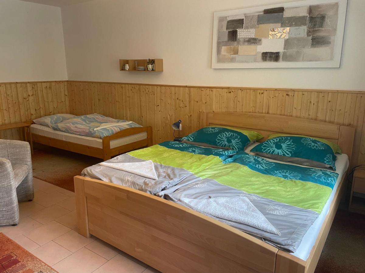 Penzion Fontána Hotel Náměšť nad Oslavou Kültér fotó